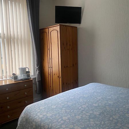 Brene Hotel Блекпул Номер фото